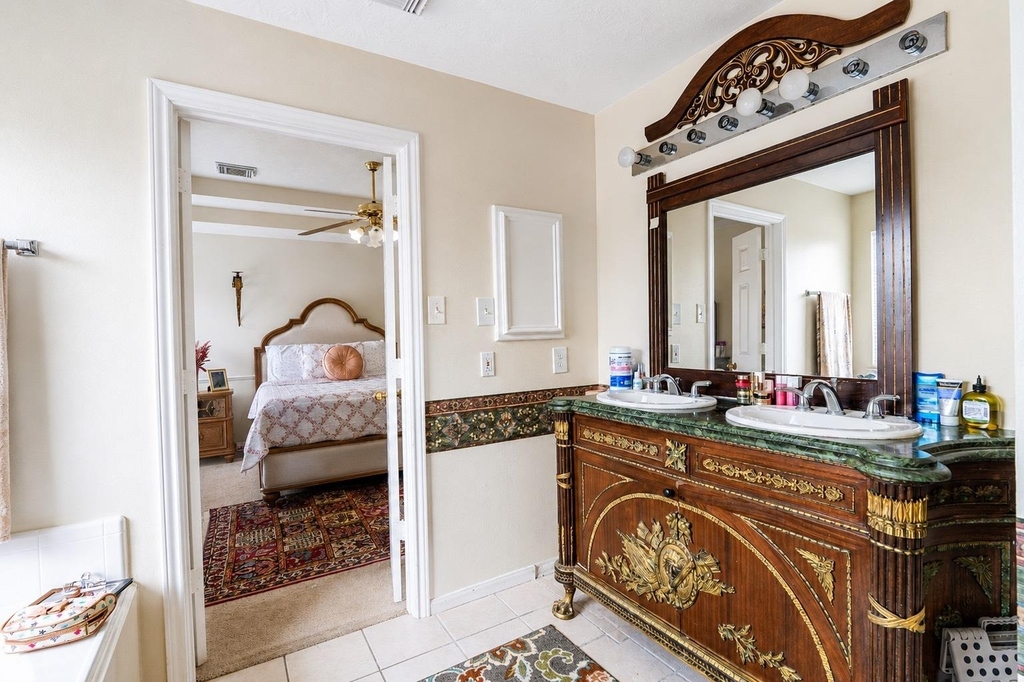 210 Windrift Court - Photo 30