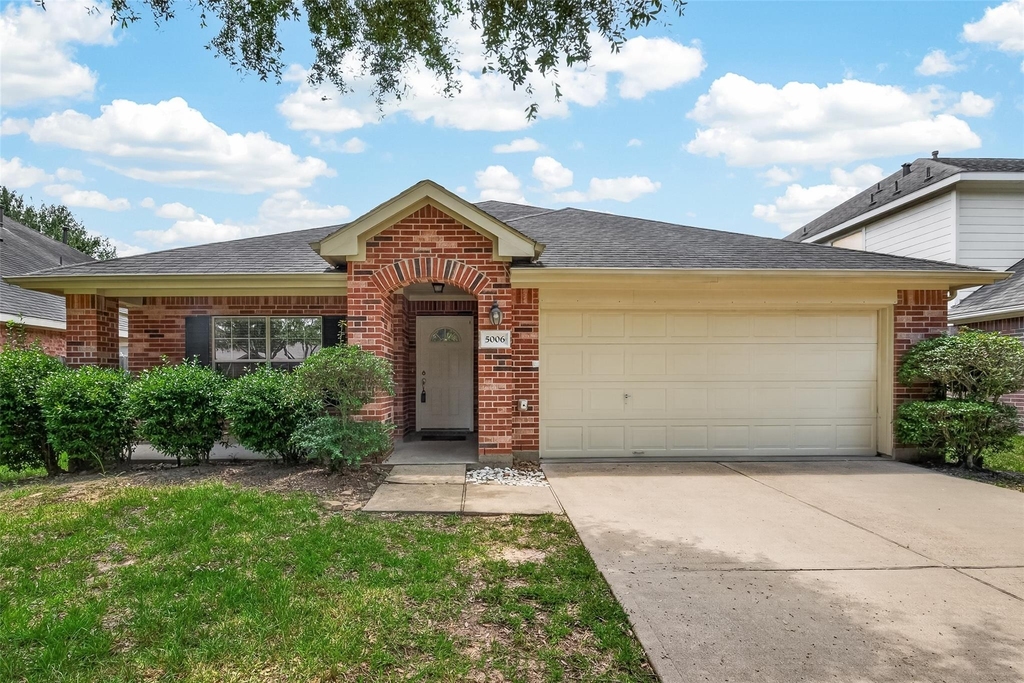 5006 Juniper Walk Lane - Photo 0