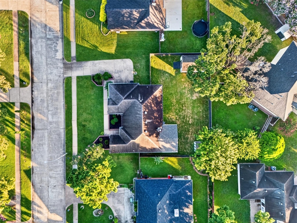 18610 Autumn Hills Drive - Photo 40