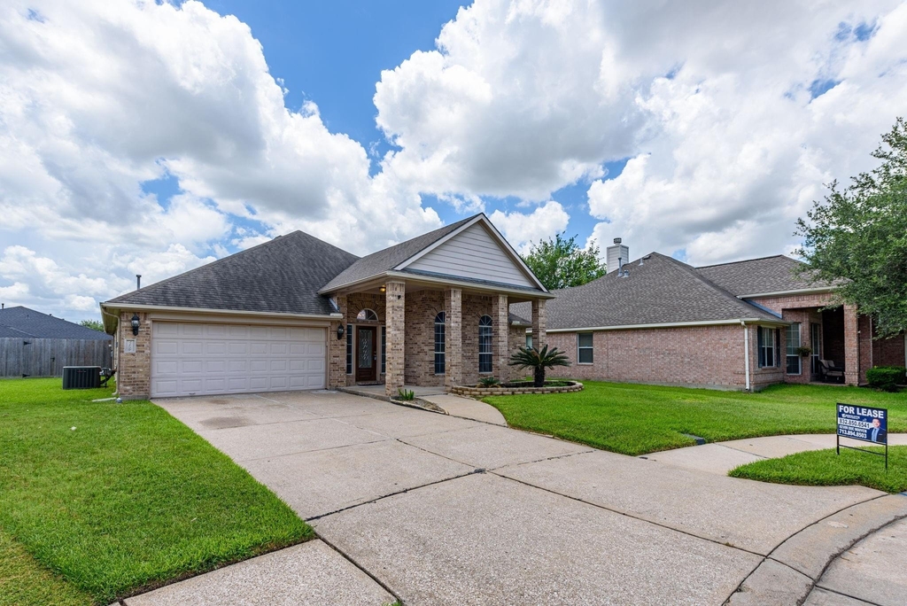 21011 Narrow Gate Drive - Photo 2