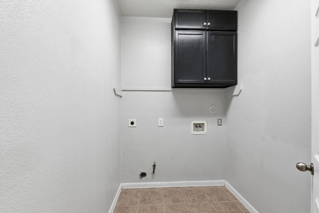 21011 Narrow Gate Drive - Photo 16