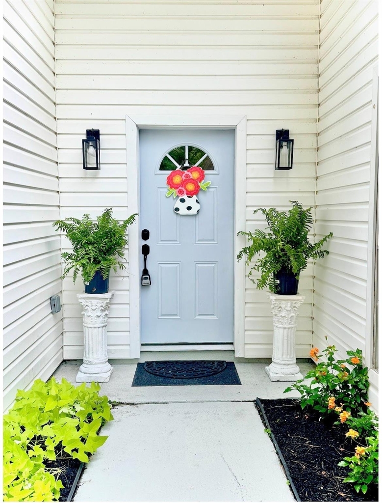 3126 Village Woods Drive - Photo 2