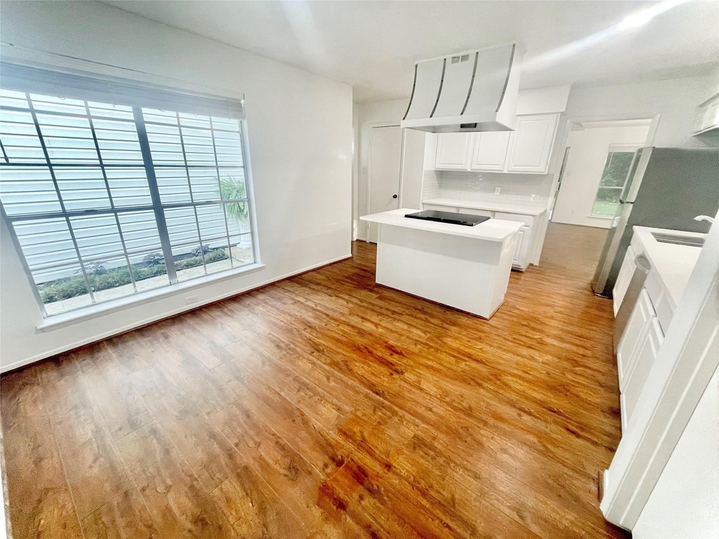 3126 Village Woods Drive - Photo 5