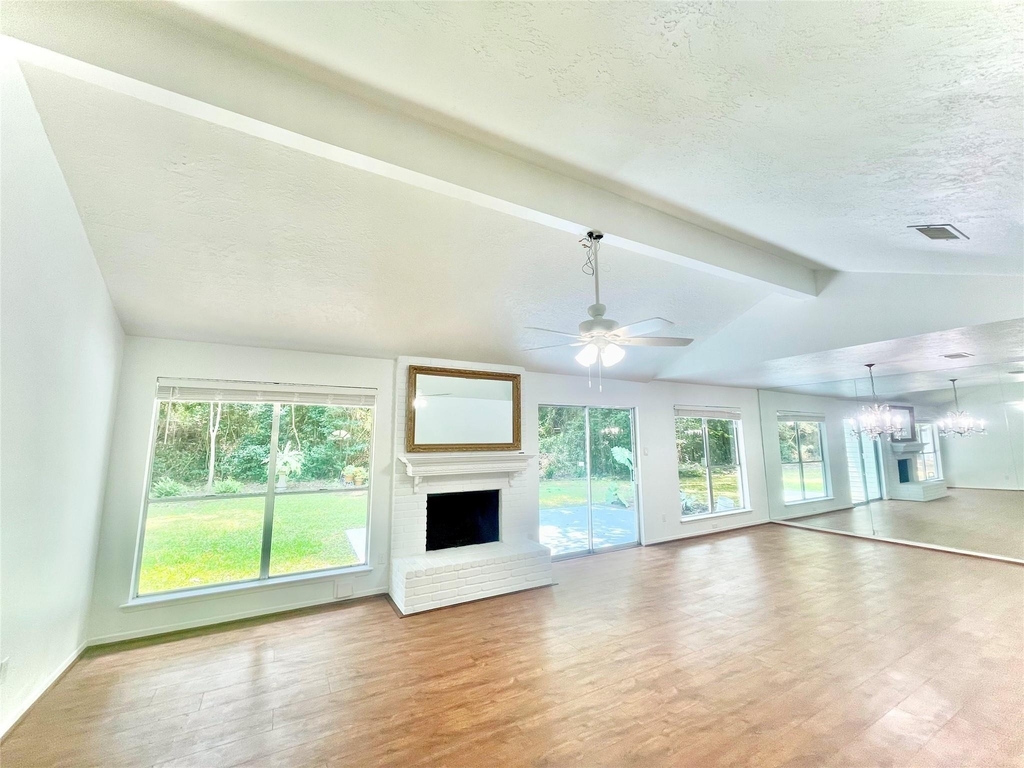 3126 Village Woods Drive - Photo 3