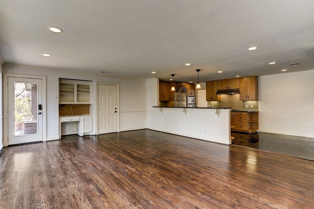 2911 University Boulevard - Photo 5