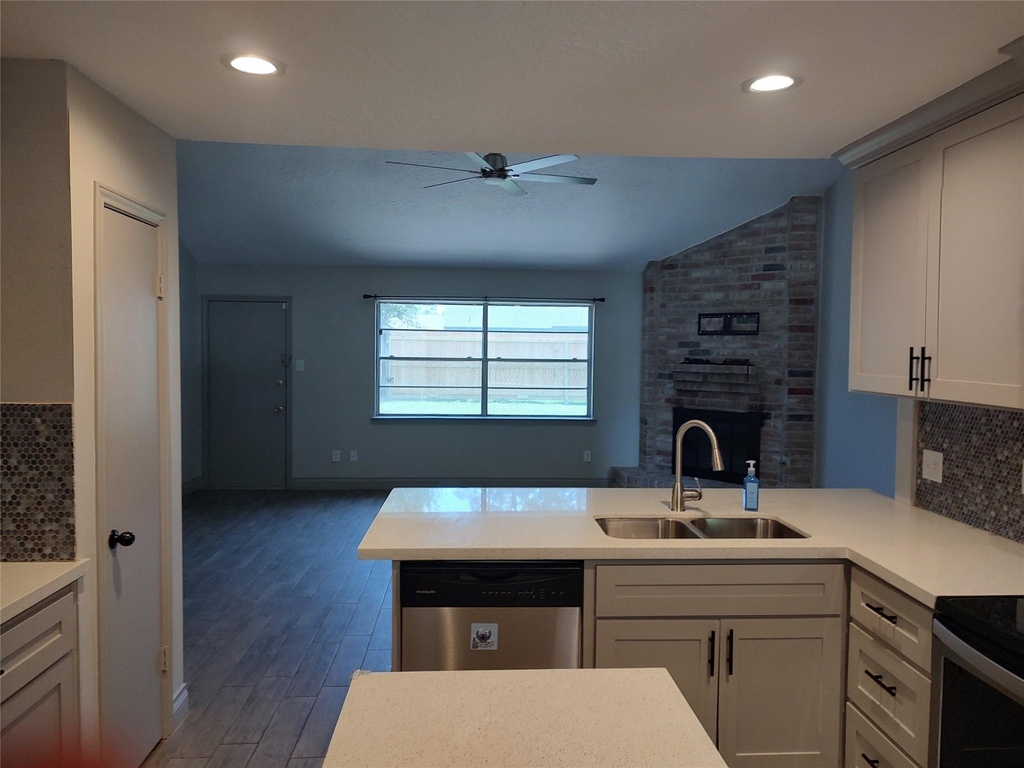 7514 Fuchsia Lane - Photo 2