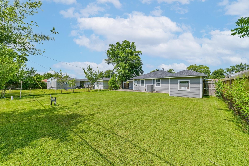 938 Vivian Avenue - Photo 25
