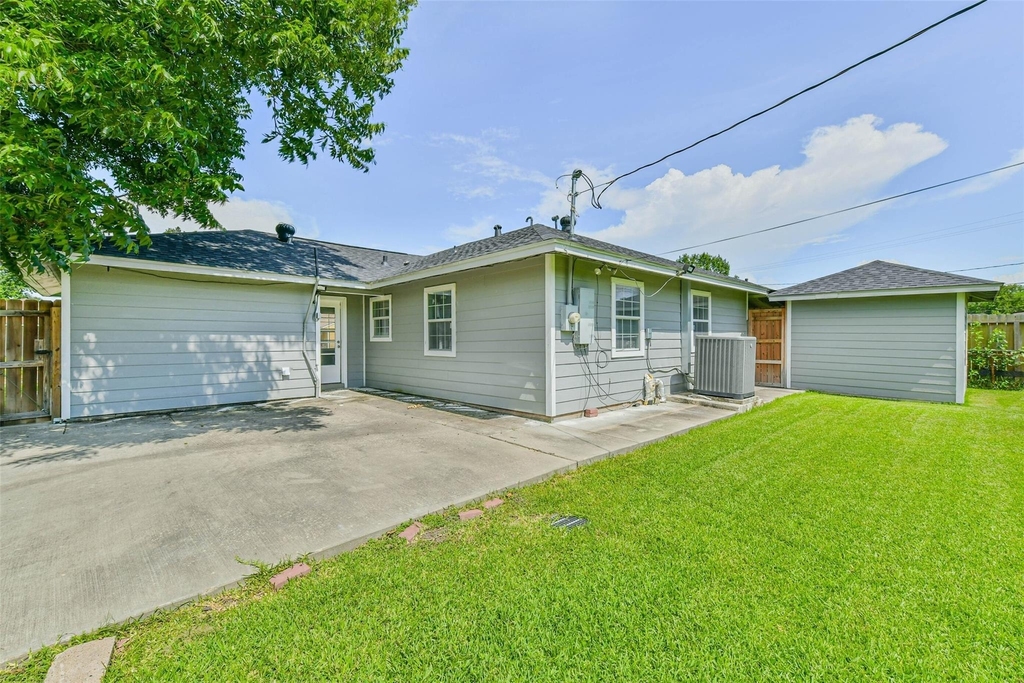 938 Vivian Avenue - Photo 24