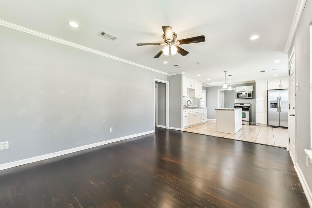 938 Vivian Avenue - Photo 6