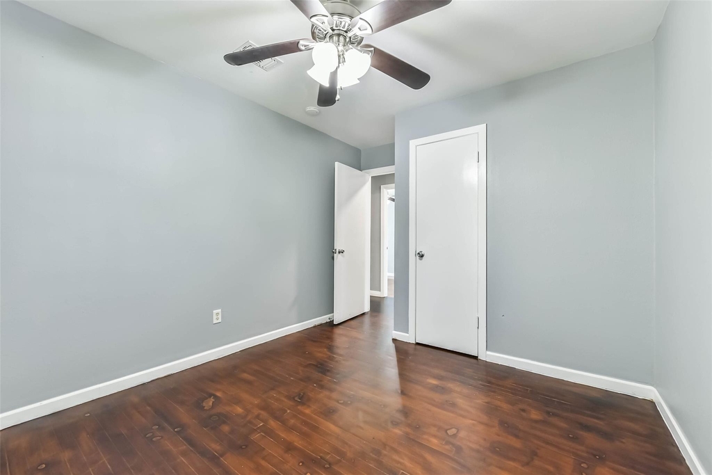 938 Vivian Avenue - Photo 21
