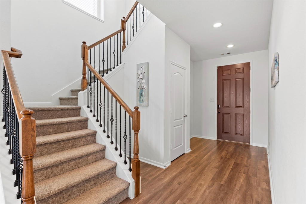 22611 Bellwick Ridge Lane - Photo 4