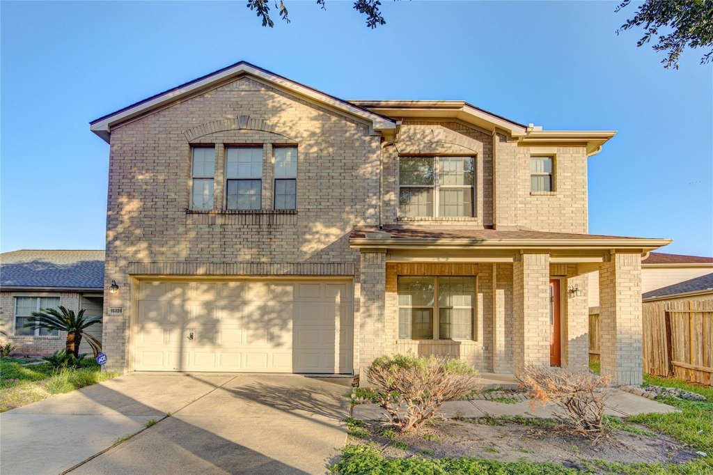 15326 Mission Oak Drive - Photo 0