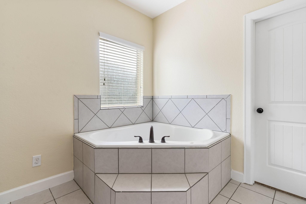 328 Country Crossing Circle - Photo 16