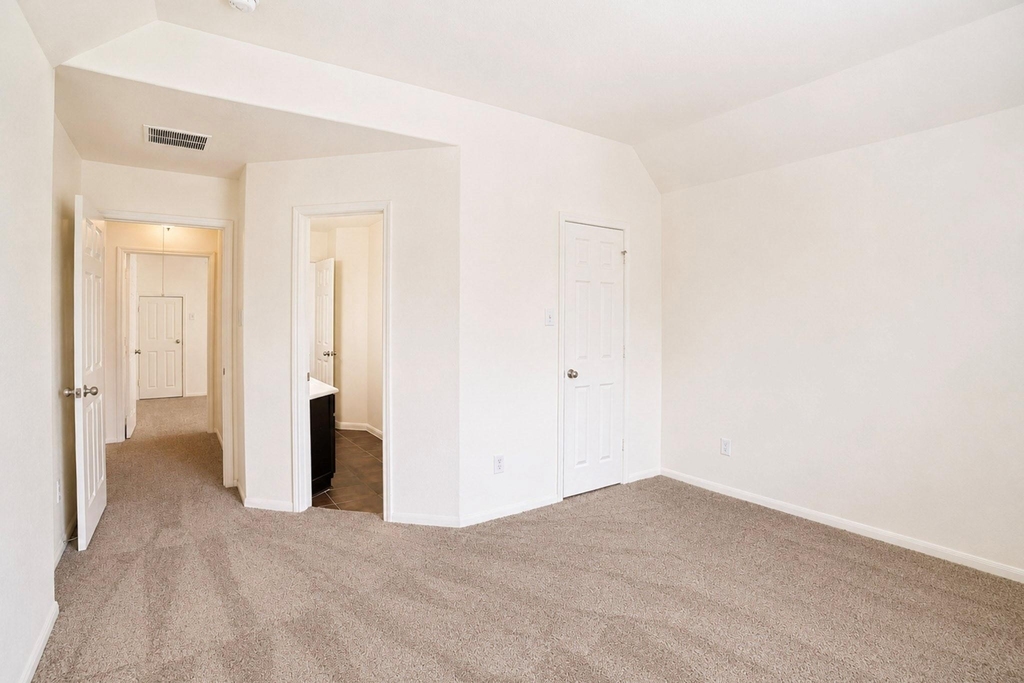 3303 Belmont River Lane - Photo 38