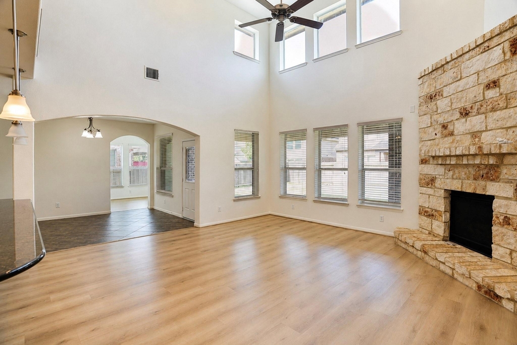 3303 Belmont River Lane - Photo 9