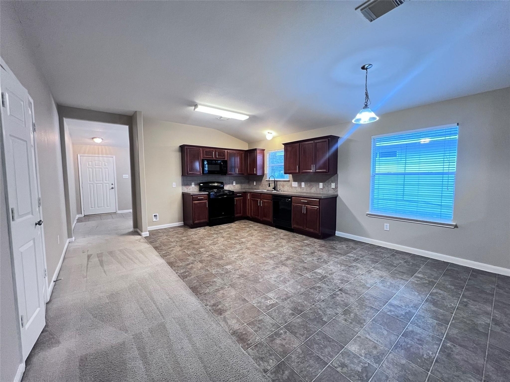 11750 Pinemeade Lane - Photo 8