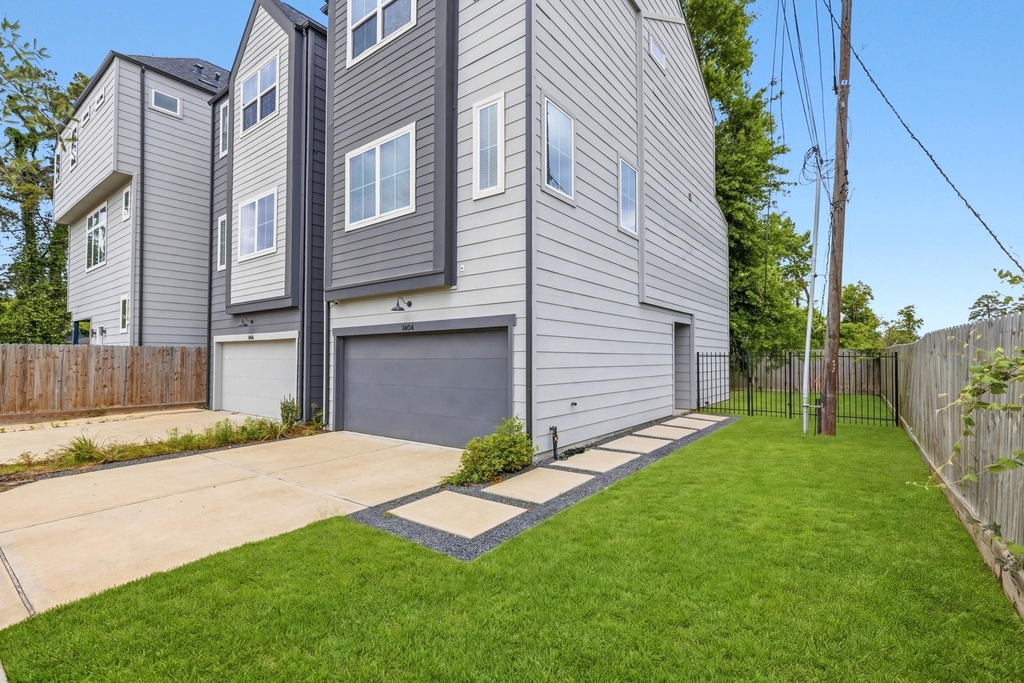 1404 Mansfield Street - Photo 23