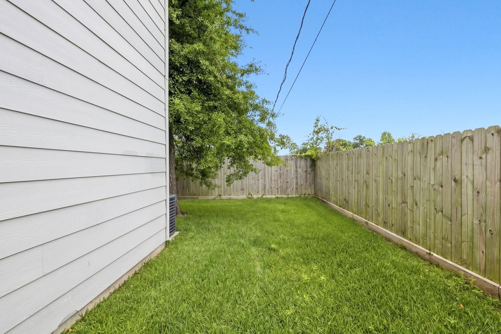 1404 Mansfield Street - Photo 20