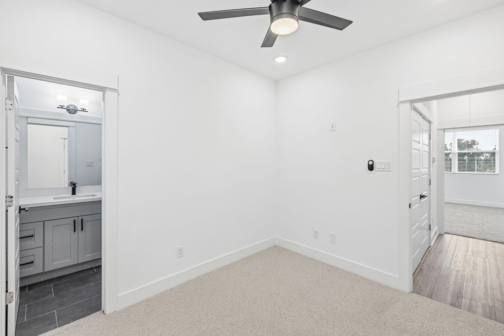 1404 Mansfield Street - Photo 15