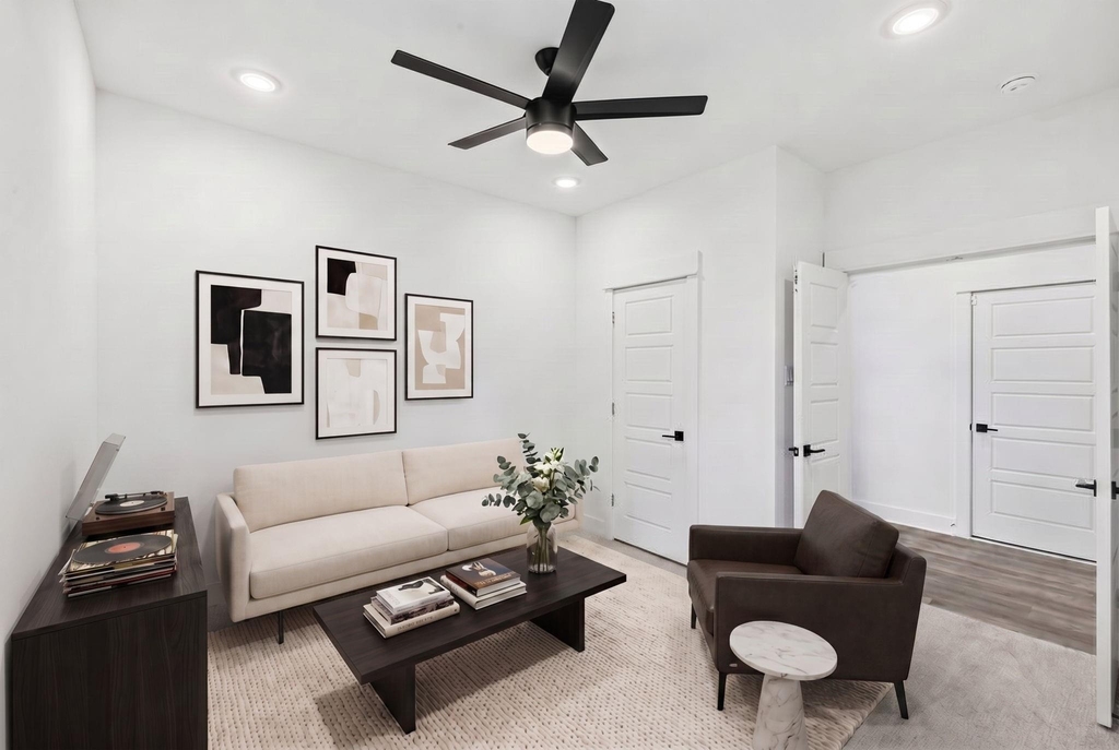 1404 Mansfield Street - Photo 18