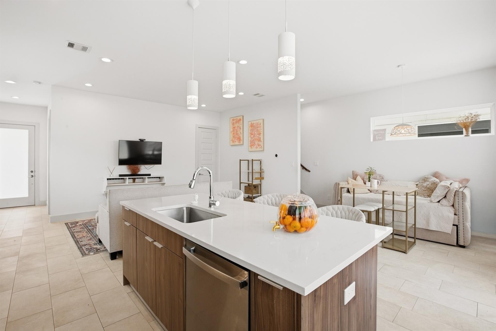 4408 Santorini Lane - Photo 4