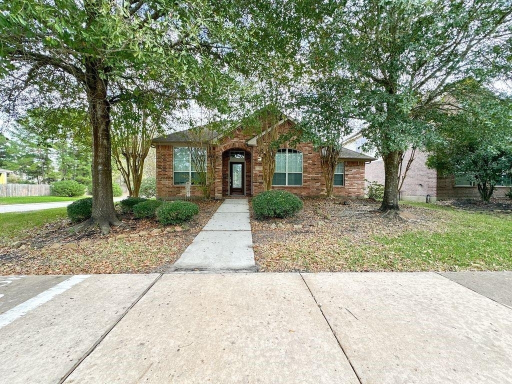 73 E Montfair Boulevard - Photo 2