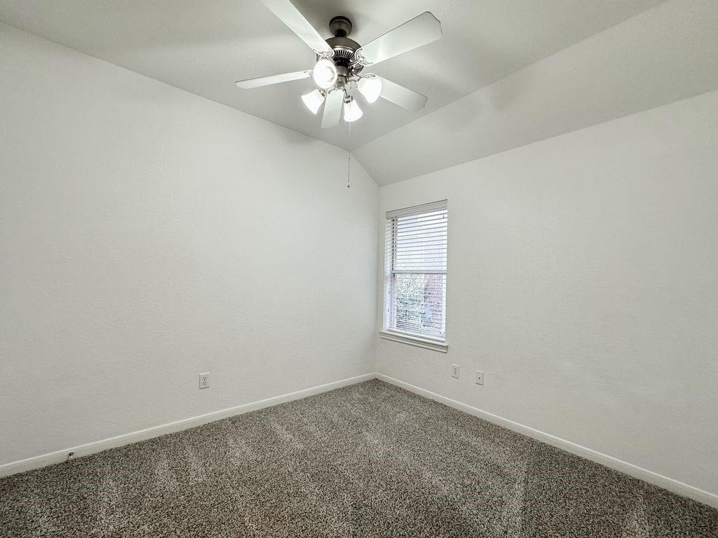 73 E Montfair Boulevard - Photo 9