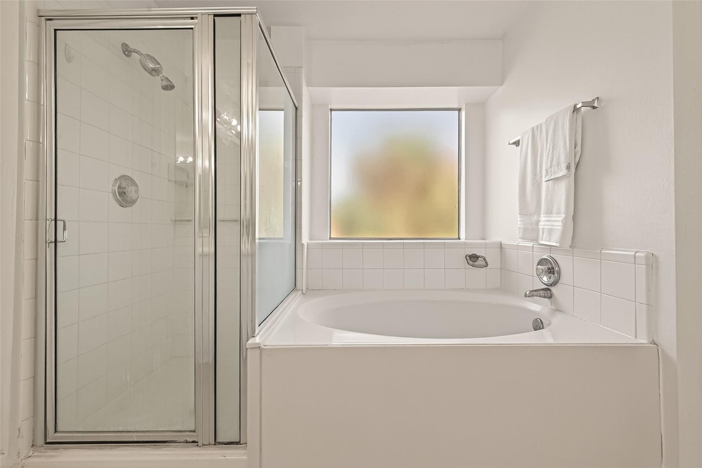 16315 April Ridge Drive - Photo 35