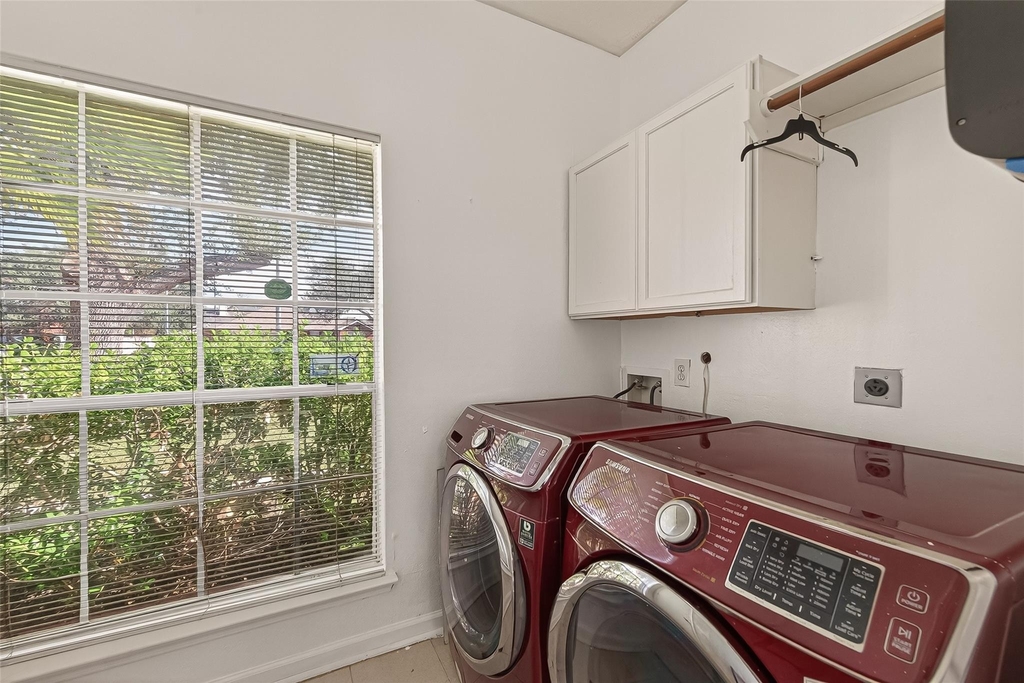 16315 April Ridge Drive - Photo 19