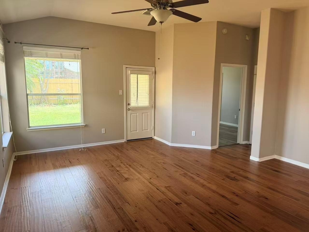 26327 Whittmore Fields Drive - Photo 4
