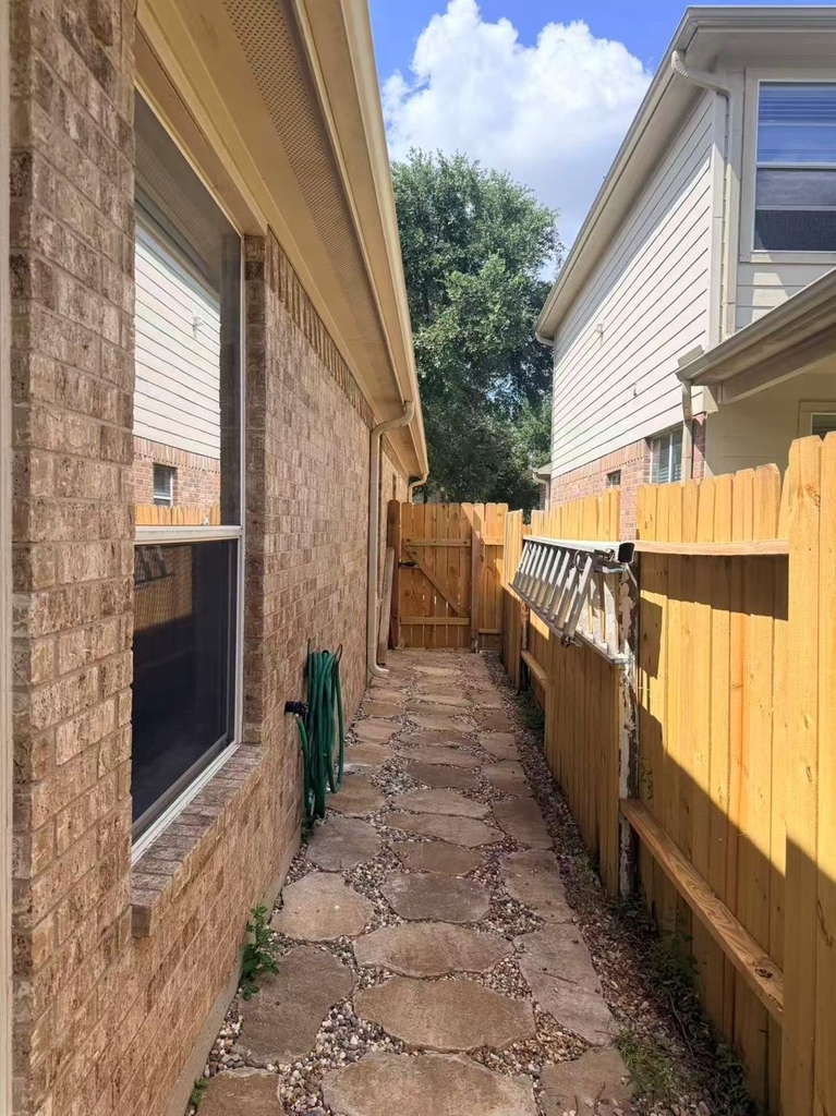26327 Whittmore Fields Drive - Photo 20