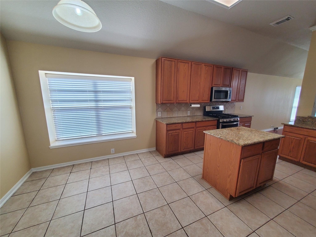2502 Suncreek Lane - Photo 8