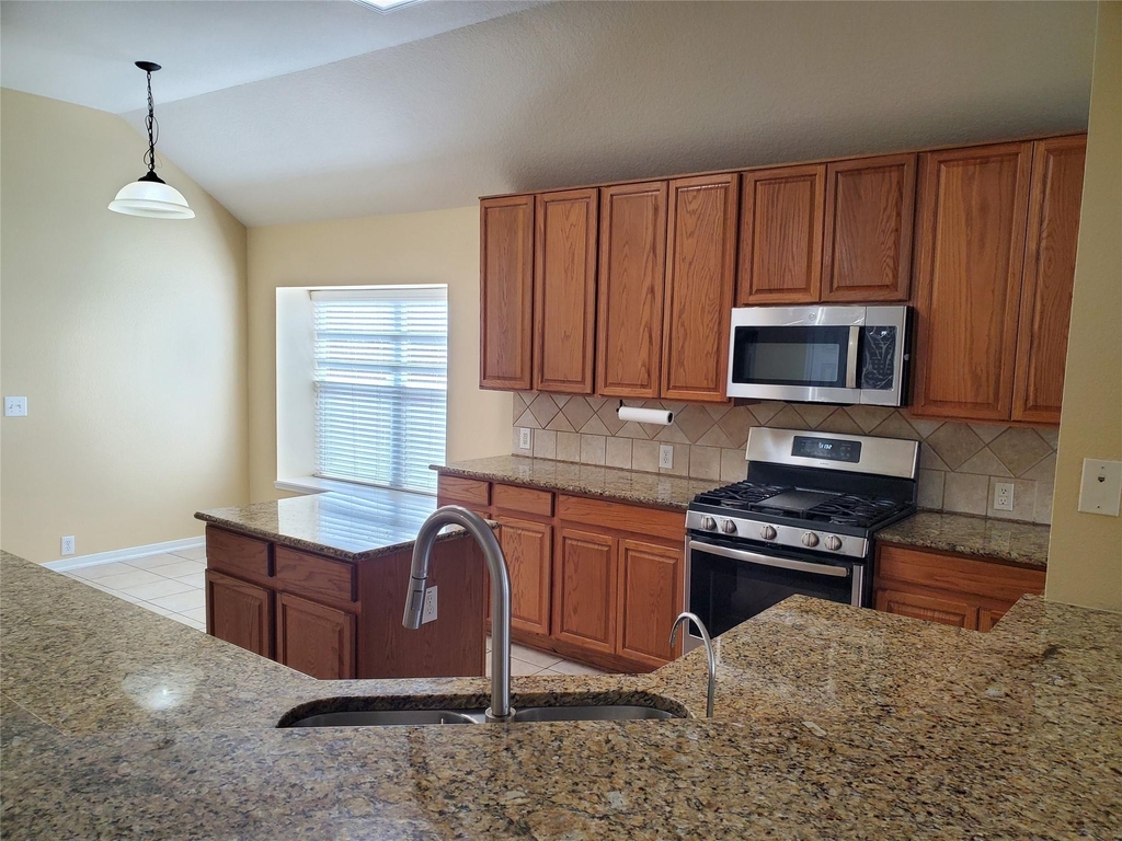 2502 Suncreek Lane - Photo 13