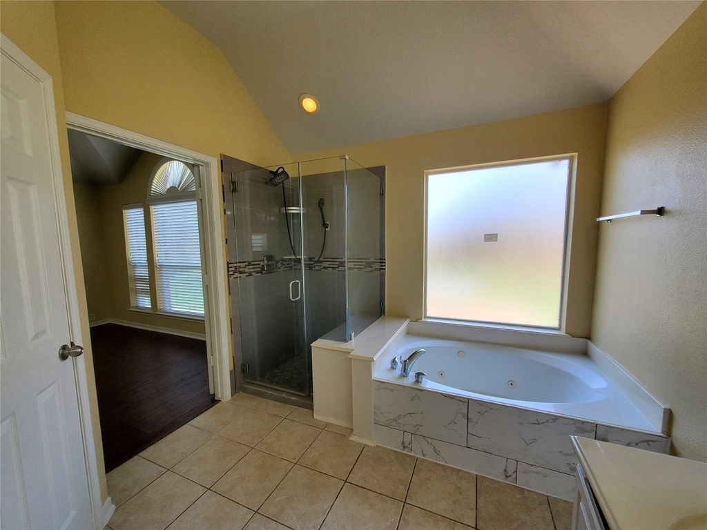 2502 Suncreek Lane - Photo 18