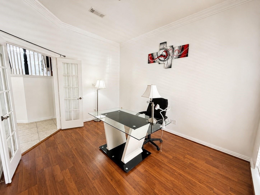 5507 Cranston Court - Photo 5