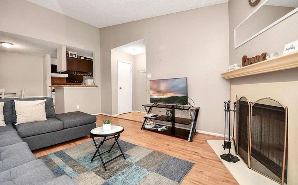 3770 Lovers Wood Lane - Photo 5