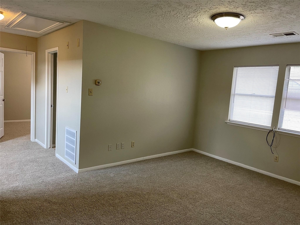3118 Redcliff Drive - Photo 29