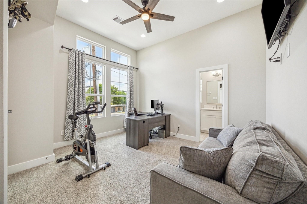 5520 Rosslyn Road - Photo 16