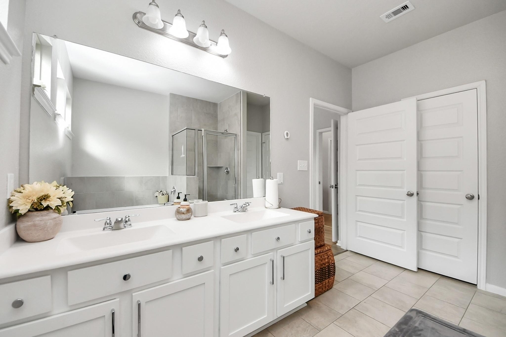 5324 Cj Walker Lane - Photo 20