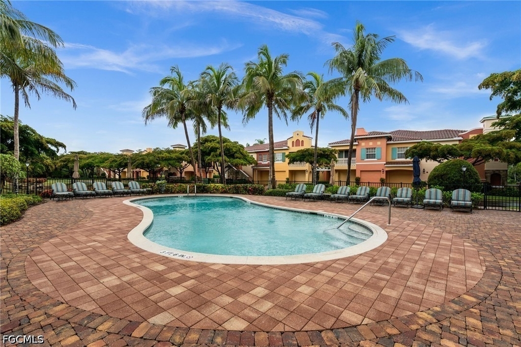 8641 Piazza Del Lago Circle - Photo 32