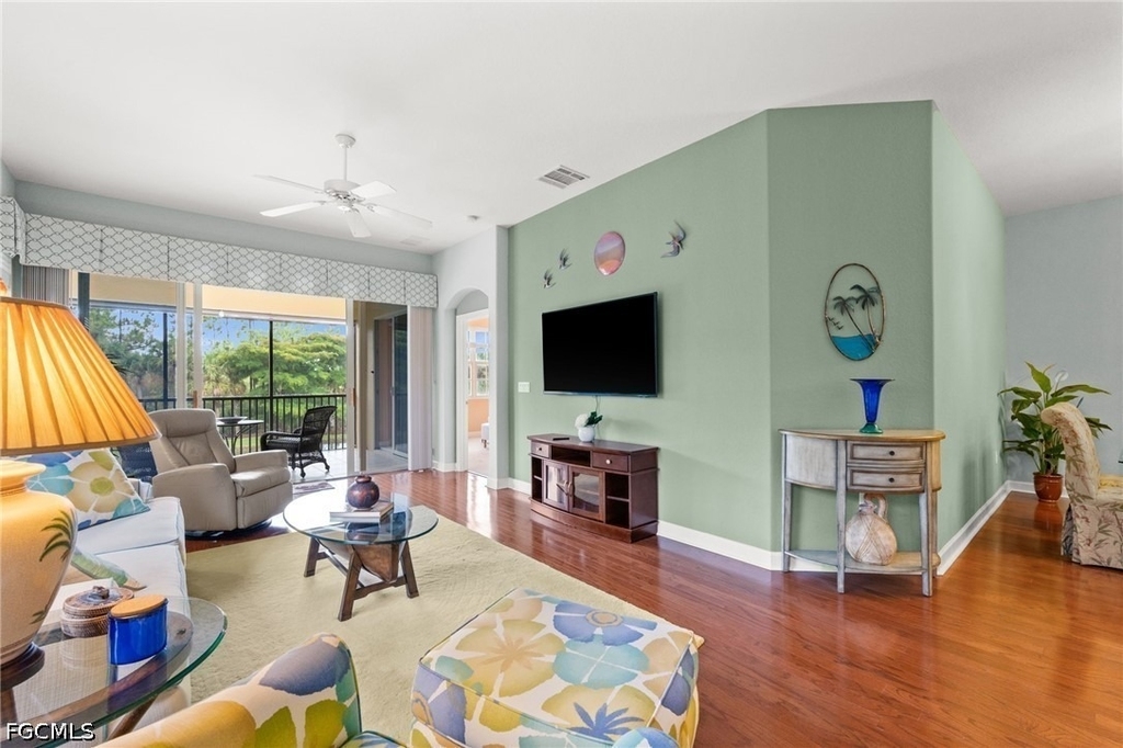 8641 Piazza Del Lago Circle - Photo 2