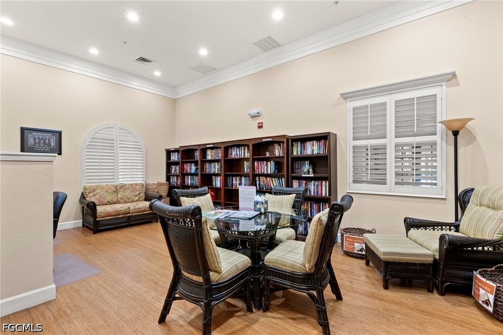 8641 Piazza Del Lago Circle - Photo 34