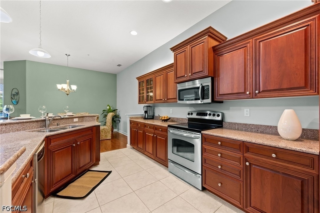 8641 Piazza Del Lago Circle - Photo 14