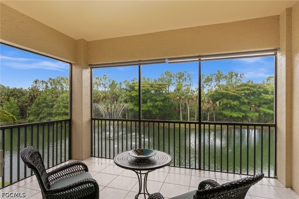 8641 Piazza Del Lago Circle - Photo 30