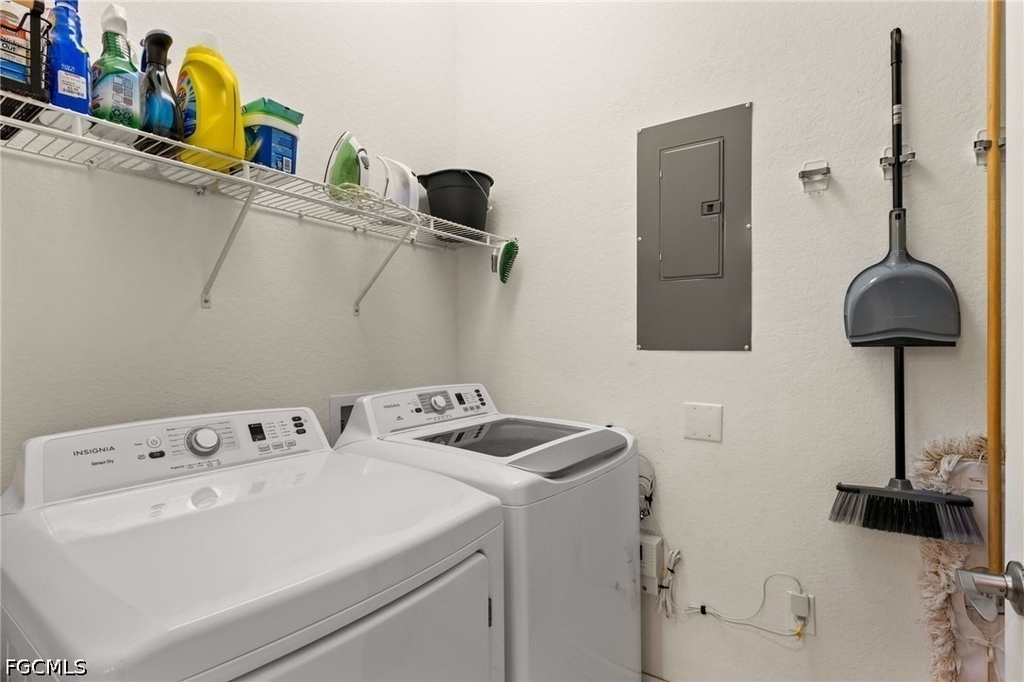 8641 Piazza Del Lago Circle - Photo 15