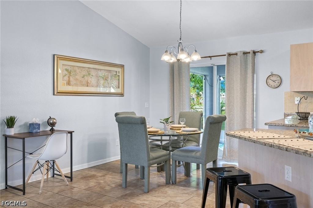 301 Se 30th Terrace - Photo 11
