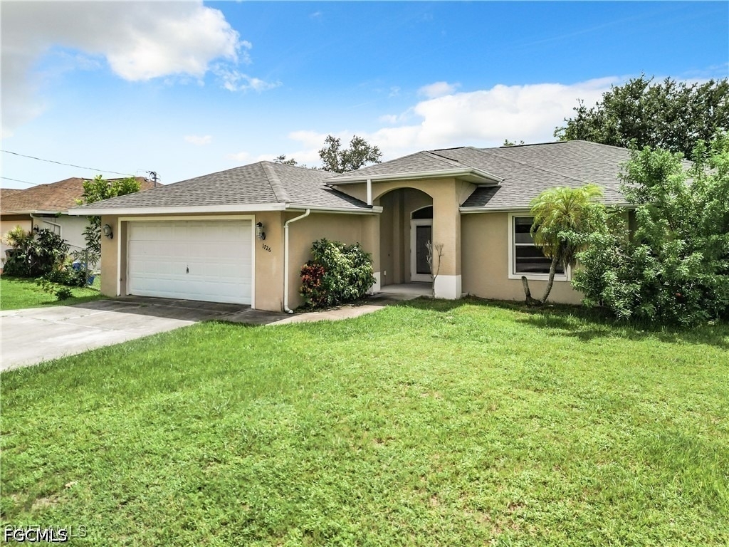 1726 Trafalgar Parkway - Photo 2