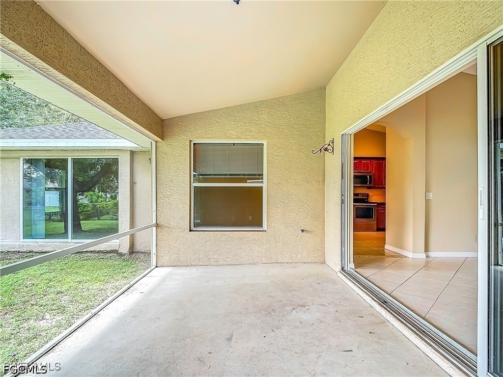 1726 Trafalgar Parkway - Photo 34