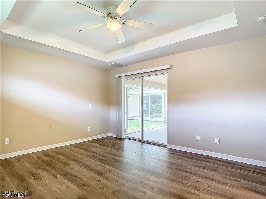 1726 Trafalgar Parkway - Photo 22