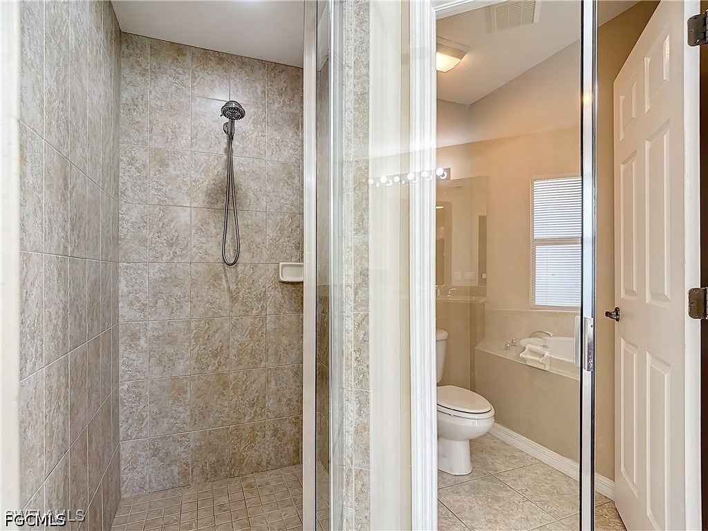 1726 Trafalgar Parkway - Photo 26